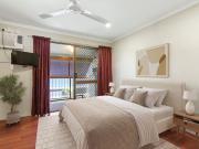 TWO BEDROOM TOWNHOUSE WITH PRIVATE COURTYARD