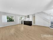 Two Bedroom Townhouse with Spacious Courtyard in Prime...