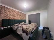 Two Bedroom Unit Close to Ipswich CBD & Transport