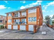 Two Bedroom Unit in Great Location