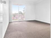 Two Bedroom Unit with Balcony & Garage – Prime Location...