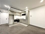 Two Bedrooms Apartment with Carpark
