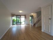 Two Bedrooms Townhouse With Floorboard