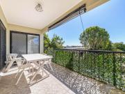 TWO CAR SPACES. WALK TO THE BROADWATER!
