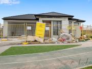 Two Masters, Two Living Zones, Endless Comfort