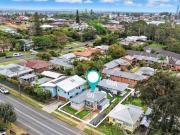 Two modern dwellings, one exceptional opportunity Two modern dwellings, one exceptional opportunity