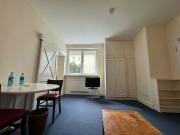 Two room apartment in top location, Westend south near...
