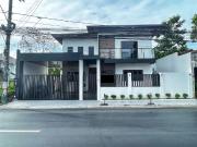 Two storey 3 bedrooms House for sale in Bf Homes Las Pinas