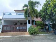 Two Storey Pre owed House and Lot for Sale in BF homes...
