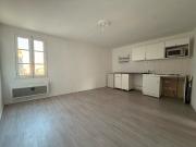 TYPE 2 43 M2 COEUR DE VILLE PLACE RICHELME RENOVÉ