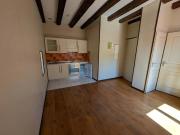 TYPE 2 DUPLEX BOURGES 2 pièce s 33 m2