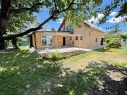 U1 LEOPOLDAU ZWEIFAMILIENHAUS MIT GARTEN 2 SEPARATE...