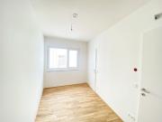 U3 ERSTBEZUG Top Dachwohnung 2 Zimmer + Terrasse =DAS...