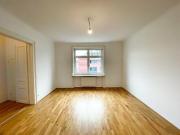 U3 Schlachthausgasse: 3 Zimmerwohnung mit Flügeltüre im...