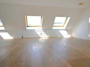 Über den Dächern von Linz – Geräumige 3 Zimmer...