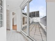 Über den Wolken nahe dem Servitenviertel/Clusiusgasse DG...