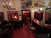 Übernahme einer traditionsträchtigen Bar mit kompletter...