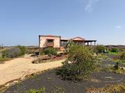 Ubicada en el tranquilo pueblo de El Roque, a pocos...