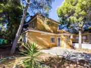 Ubicada en la exclusiva zona del Trampolí, en Las Rotas,...