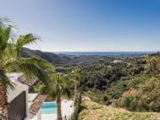 Ubicada en la prestigiosa comunidad cerrada de...