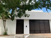 Ubicadisima y elegante Casa en la mejor zona de Mérida