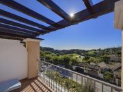 Ubicado dentro del exclusivo y de baja densidad enclave...