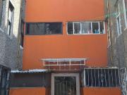 DEPTO EN PRIMER PISO EN EXCELENTE ESTADO