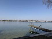 UFERPARZELLE mit renoviertem Badehäuschen und eigenem...