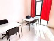 Ufficio arredato in centro custodito con parcheggi