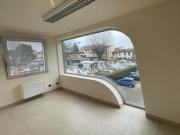 Ufficio in affitto a Lastra A Signa