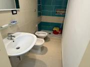 Negozio in affitto a Napoli