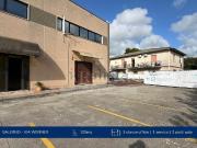 Ufficio in affitto di 100 m²