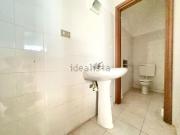 Ufficio in affitto di 100 m²