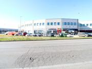 Ufficio in affitto di 1015 m² in Via Sandro Pertini