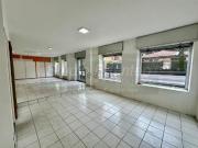 Ufficio in affitto di 101 m² in Viale Trento e Trieste, 15