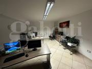 Ufficio in affitto di 120 m² in Via Sacerdote Giovanni...