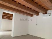 Ufficio in affitto di 150 m² in Via Volturno