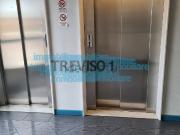 Ufficio in affitto di 155 m² in Viale della Repubblica, 200