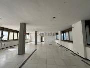 Ufficio in affitto di 200 m² in Via F. Malavolti, 5