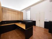 Ufficio in affitto di 210 m² in Via d&apos Azeglio