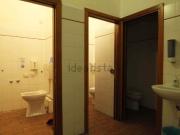 Ufficio in affitto di 253 m²