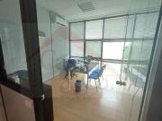 Ufficio in affitto di 272 m² in Via Tacito