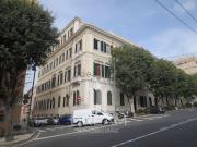 Ufficio in affitto di 400 m² in Viale Regina Margherita, 30
