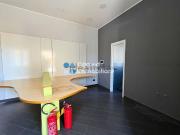 Ufficio in affitto di 45 m² in Via Agnano Agli Astroni, 468