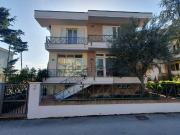 Ufficio in affitto di 80 m² in Via Beethoven Lv, 40
