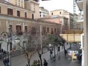 Ufficio in affitto di 90 m² in Piazza umberto giordano, 37