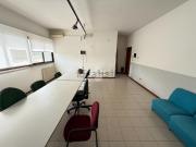 Ufficio in affitto di 90 m² in Via Gramsci, 43