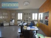 Ufficio in vendita a Vercelli, Semicentro