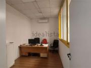 Ufficio in vendita di 102 m² in Via Achille Grandi