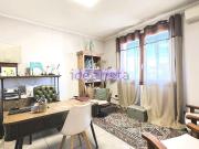 Ufficio in vendita di 103 m² in Via Luciano Lama, 66